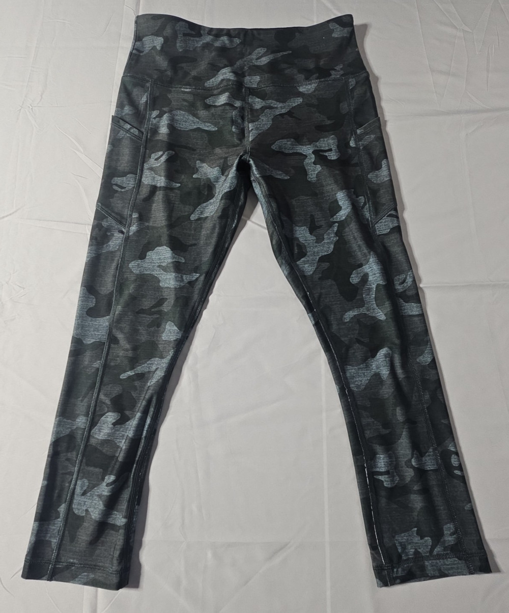 Womens Vogo Athletica Women’s Leggings Camo with pockets Medium